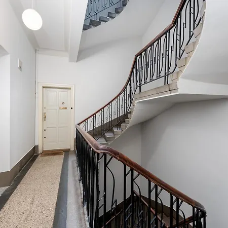 Apartment Park Krakowski Comfort By Bookinghost Krakow
